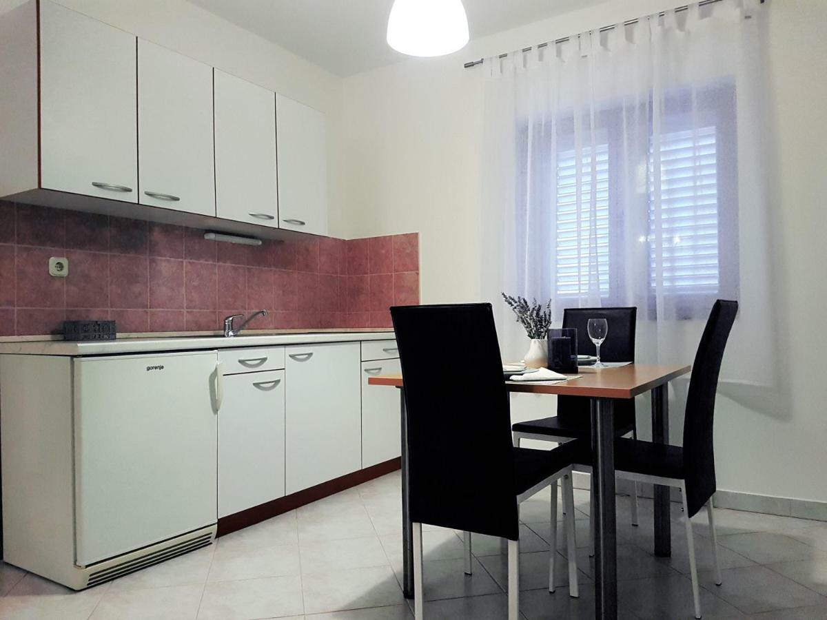 Saric 2 Apartment *