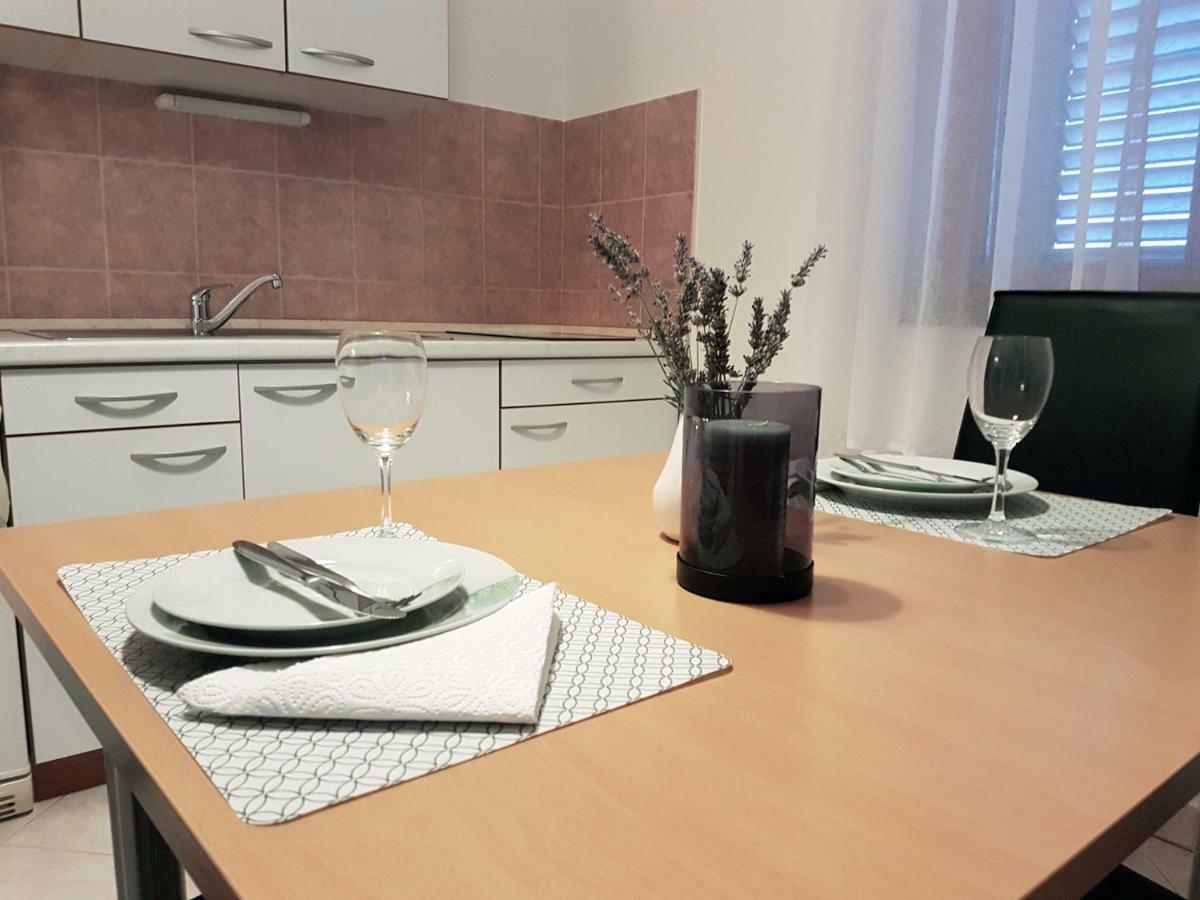 Saric 2 Apartment *